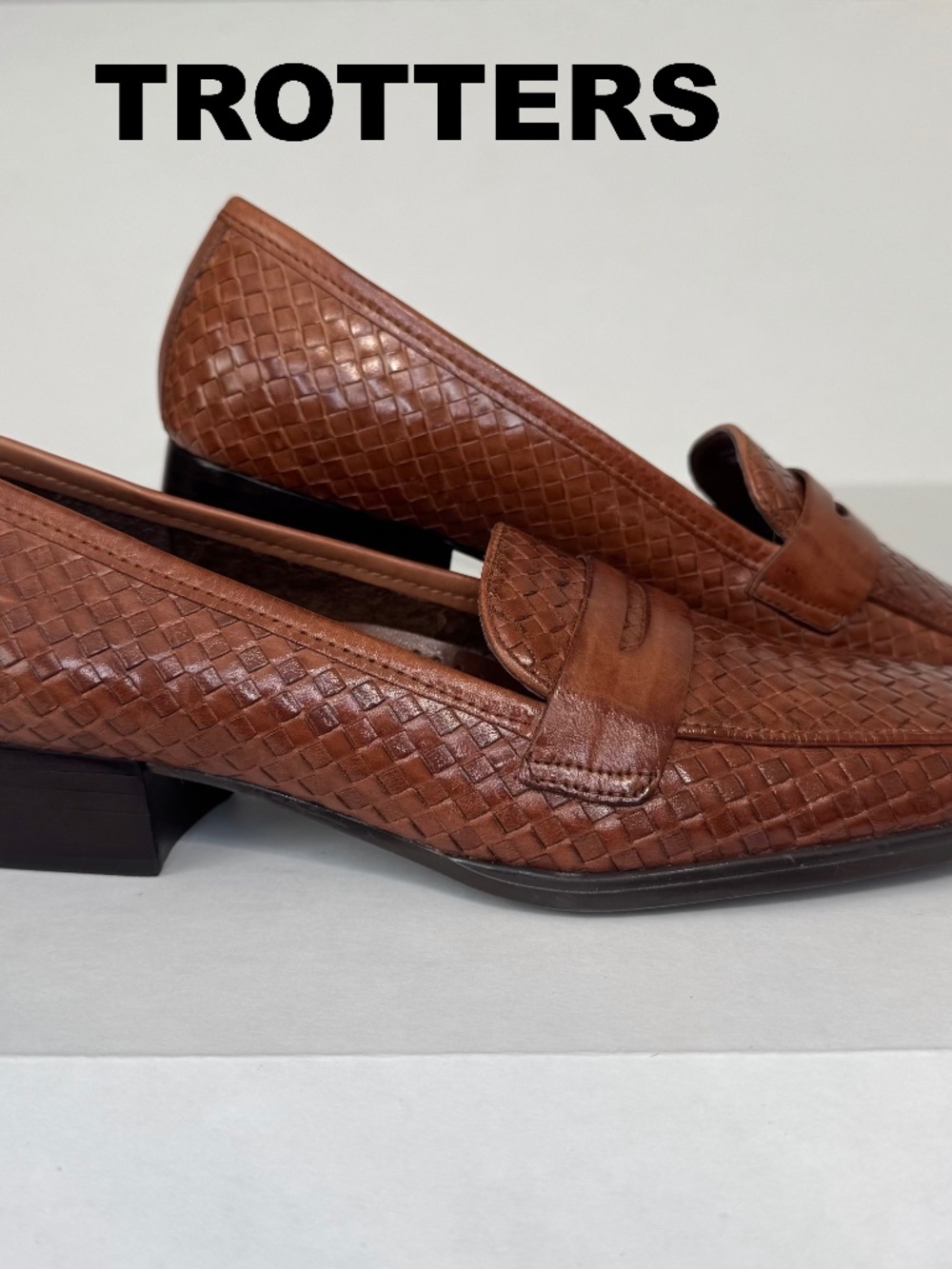 Trotters Women's Brown Penny Loafers Basket Weave Leather Shoes/Polly/ Sz 7.5 N
